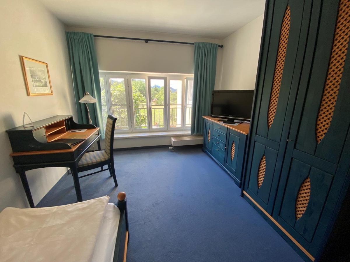 Hotel Dienstl Gut Launsdorf Экстерьер фото