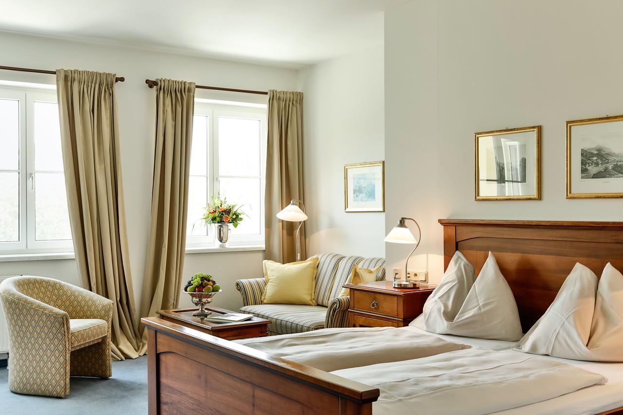 Hotel Dienstl Gut Launsdorf Экстерьер фото